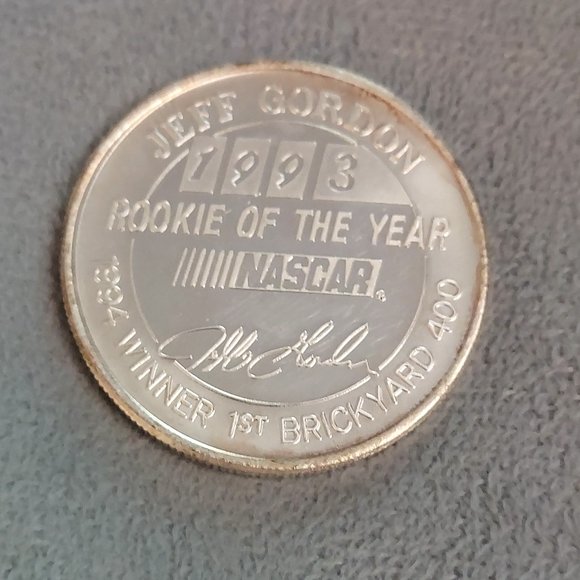 1994 Brickyard 400 Jeff Gordon Rookie of the Year coin - Picture 1 of 2